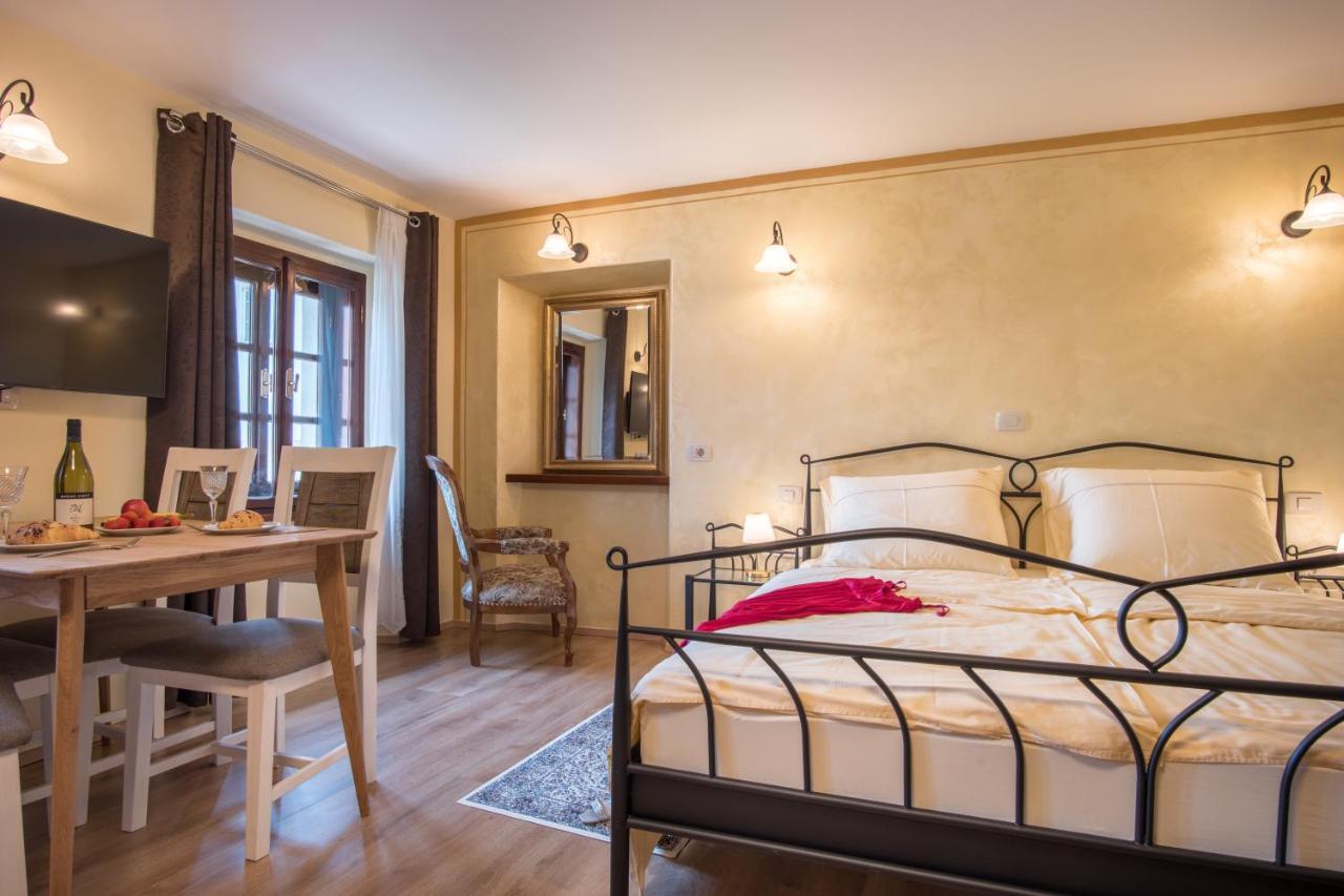 Vila Radolca Apartments & Rooms Радовлица Экстерьер фото